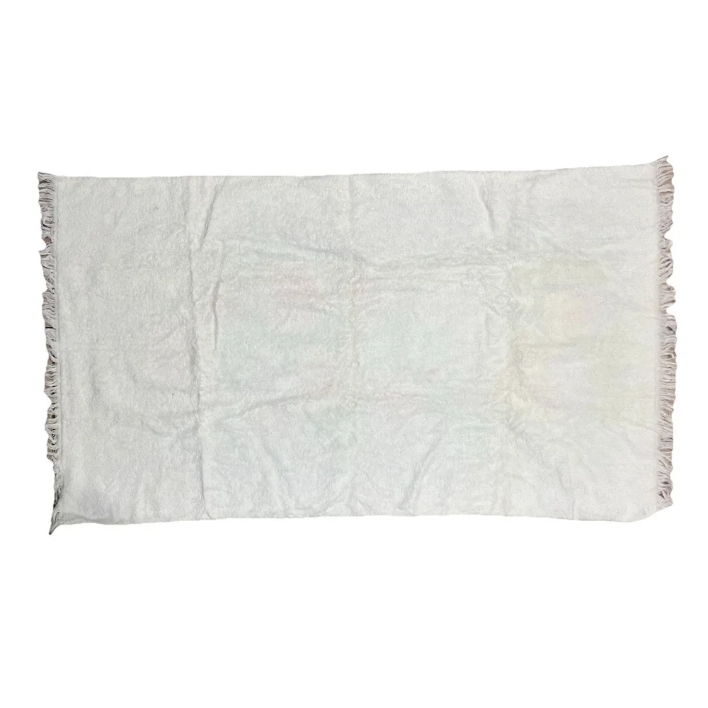 2 Vintage Fieldcrest Royal Velvet bath towels & Wash Cloths Roses 70s‎
